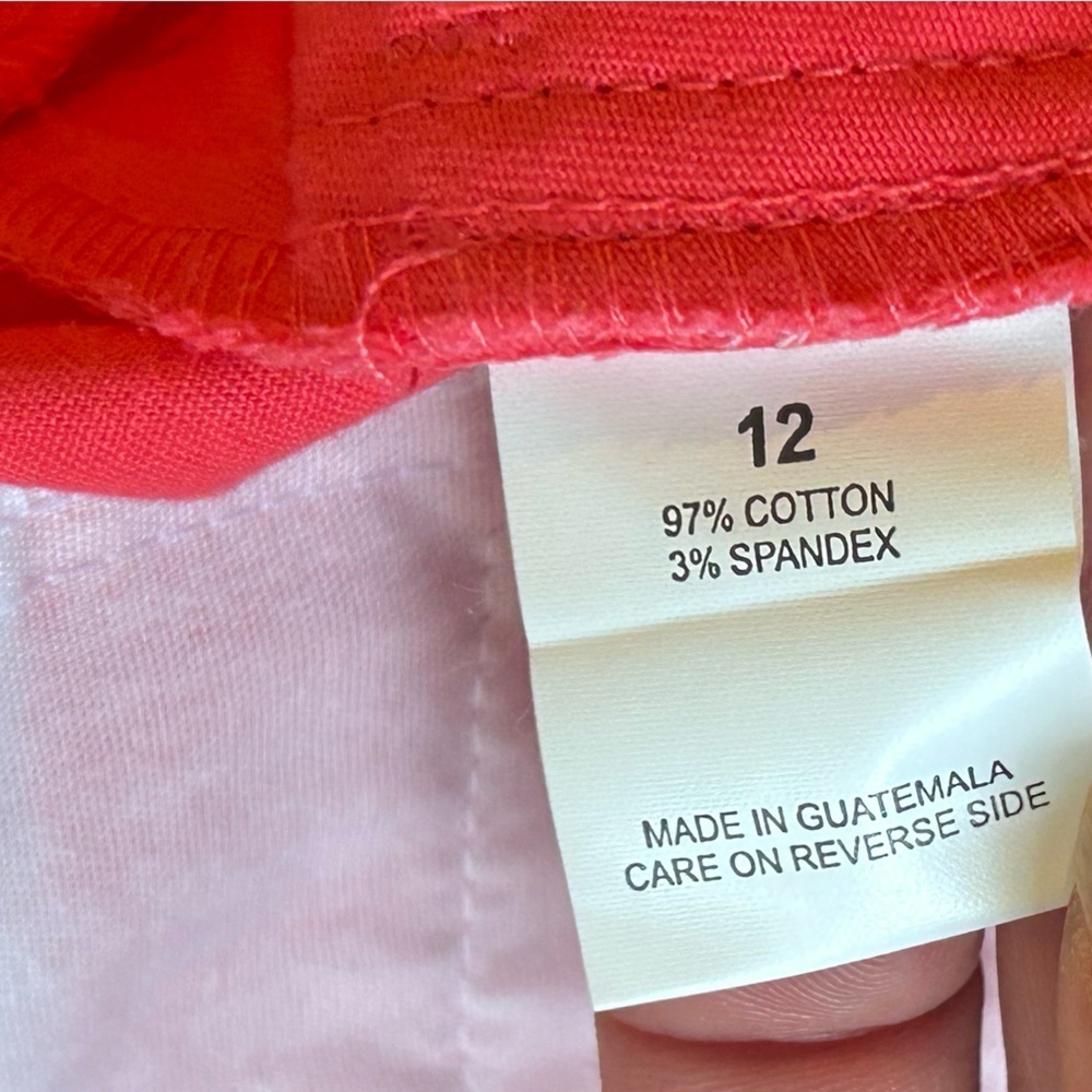 Briggs New York size 12 capri pants salmon color - Picture 5 of 5